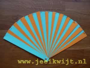 Zelf een waaier van papier maken