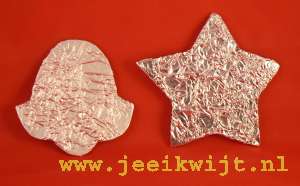 kerstklok van zilverpapier