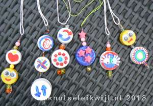 Ketting van lege doppen