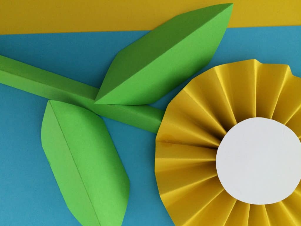 making paper flowers