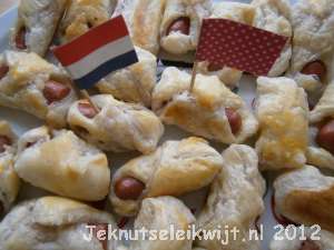 traktatie worstenbroodjes