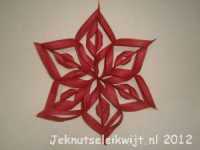 Kerstster van vouwblaadjes