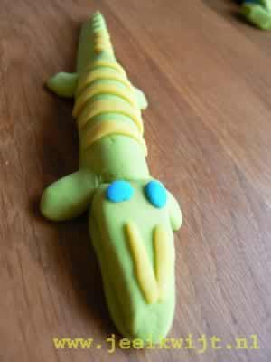 Krokodil van brood speel deeg
