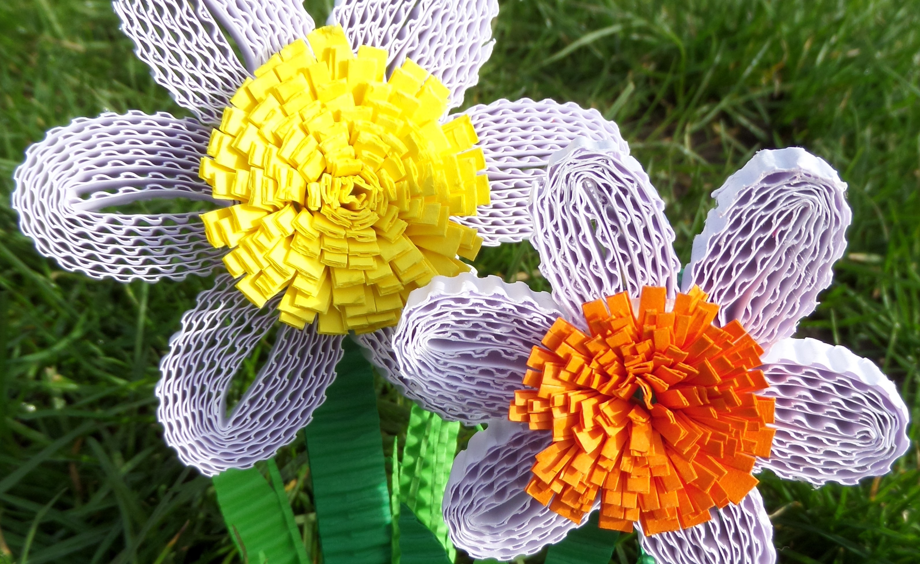 bloemen knutselen van ribbelkarton