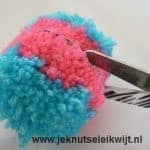 Pompoen van wol maken